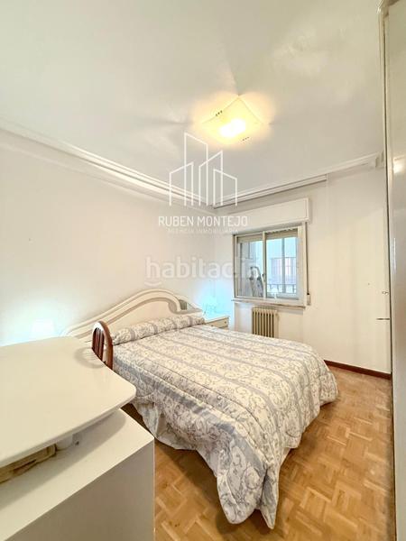 Foto ce2c9f61-dece-4cc8-9ba0-929c0ef9789a. Flat with heating parking in Carmelitas Salamanca