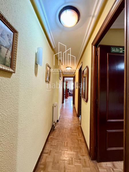 Foto d8a92bdc-40e6-41de-8bac-29cc29337e58. Flat with heating parking in Carmelitas Salamanca