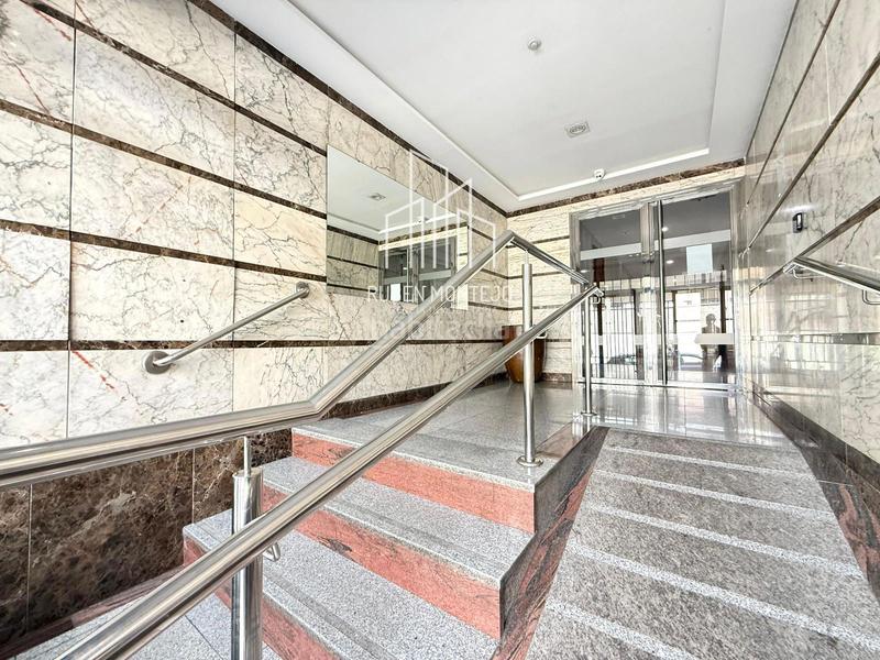 Foto f869122b-019d-4593-858d-47c063446388. Flat with heating parking in Carmelitas Salamanca