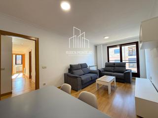 Lloguer Pis  Luis sala balust. Vivienda en alquiler con 3 dormitorios y 2 baños