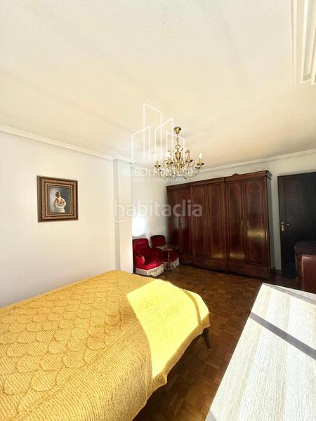 Foto 0e5f2700-2b63-42d0-8365-012ab387cc15. Flat with heating parking in Carmelitas Salamanca