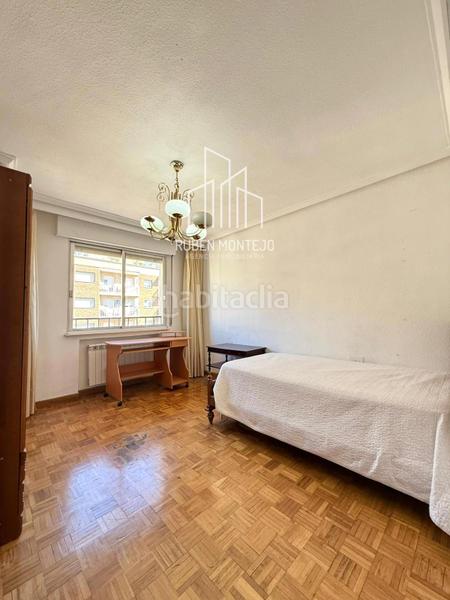 Foto 59cccb77-eca1-439c-9847-2c70c763261a. Flat with heating parking in Carmelitas Salamanca