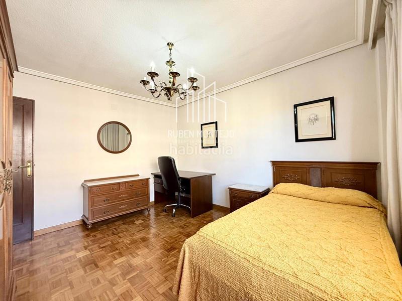 Foto 777f6e36-9f80-4efa-9217-15e0613fe3e4. Flat with heating parking in Carmelitas Salamanca