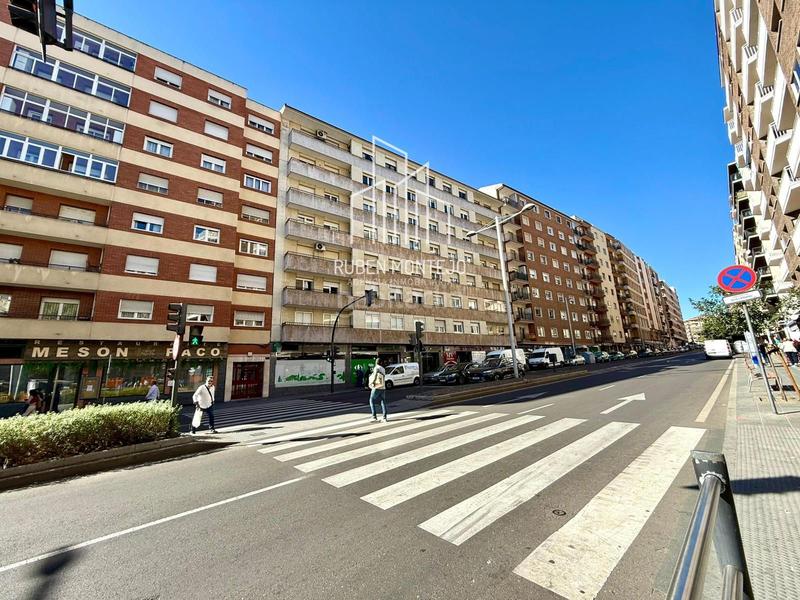 Foto ac223e0e-9886-4446-ae63-b7ebede955ba. Flat with heating parking in Carmelitas Salamanca