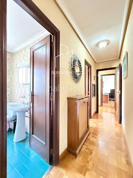 Foto ae96627d-4223-4175-b284-f06274a4a1bb. Flat with heating parking in Carmelitas Salamanca