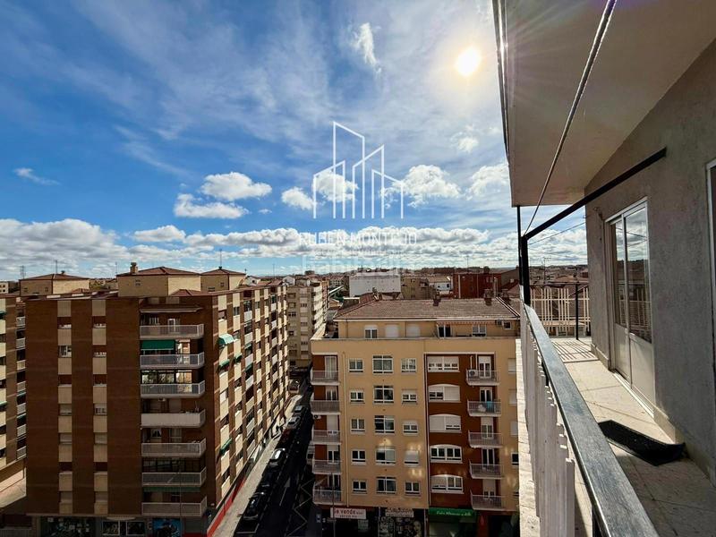 Foto 458ba2bd-d0c7-408a-a7b5-409e71757a86. Appartamento con riscaldamento in Garrido Sur Salamanca