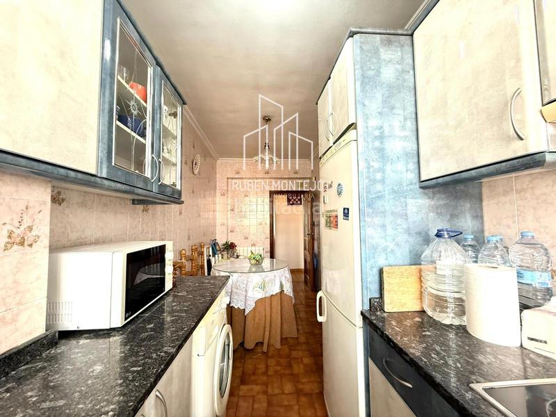 Foto aebe74c5-66d8-42a4-b494-e6a02ec00350. Appartamento con riscaldamento in Garrido Sur Salamanca