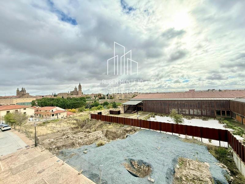 Foto 16807d5f-cfbb-4651-99c7-021004a8762f. Alquiler piso soleada vivienda en cerro de san vicente en Salamanca