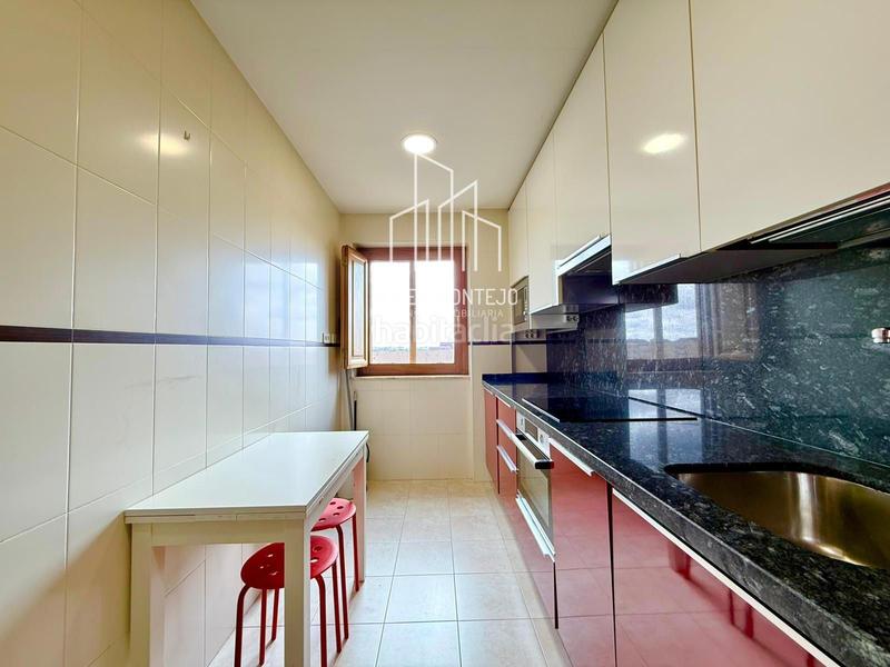 Foto a60e8cda-f00e-43b1-9f98-596c16d2d59a. Alquiler piso soleada vivienda en cerro de san vicente en Salamanca