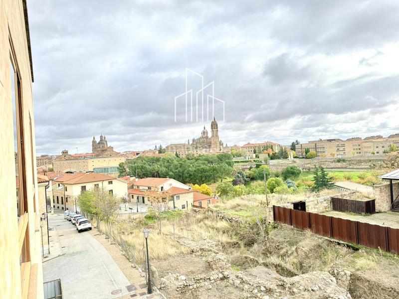 Foto c9878410-69c0-4ba0-82e4-6dea4ad4eb75. Miete etagenwohnung mit heizung parking in San Vicente - Las Úrsulas Salamanca