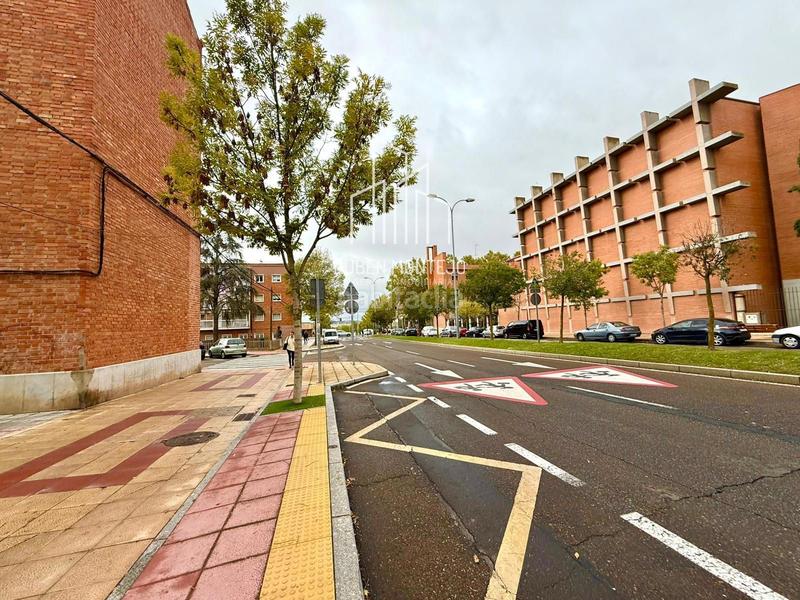 Foto a23cb4aa-eb9a-4fde-b553-e1746d1971ff. Alquiler piso totalmente exterior en alquiler en San Bernardo Salamanca