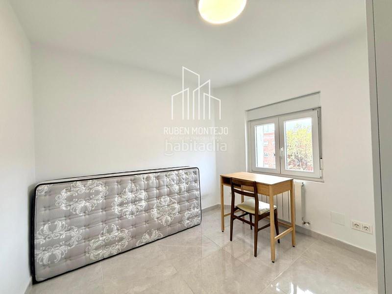 Foto 6de14cbf-2c75-47d3-9ef4-8c4a6ac8612b. Rent flat with heating terrace in San Bernardo Salamanca