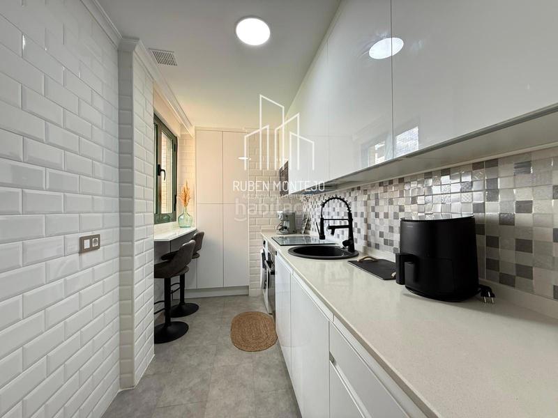 Foto 61a7bb34-bff9-4fba-a118-22910c1e3911. Lloguer àtic amb calefacció a Pizarrales Salamanca