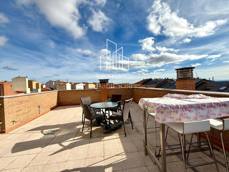 Foto a4eff8a6-54ea-4b6f-8b55-00a1e90b01e2. Location attique avec chauffage dans Pizarrales Salamanca