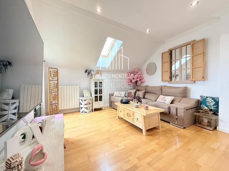 Foto 1e42d3e7-4cdf-4f46-8aab-96259c5b5ed4. Rent penthouse with heating in Pizarrales Salamanca