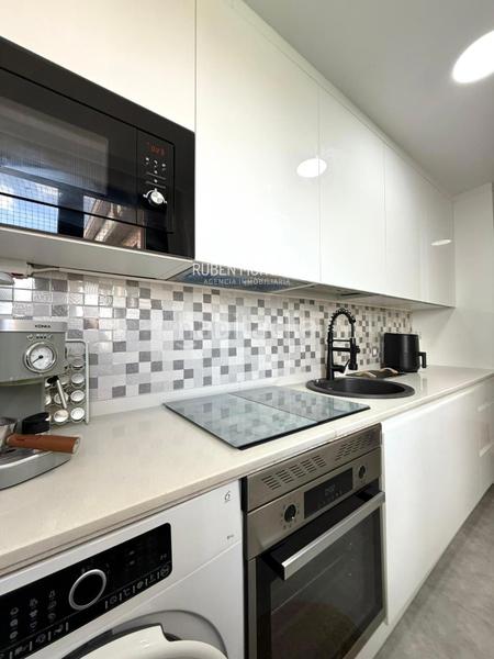 Foto 2fed945f-d08b-4de7-9149-30200dc097c3. Rent penthouse with heating in Pizarrales Salamanca