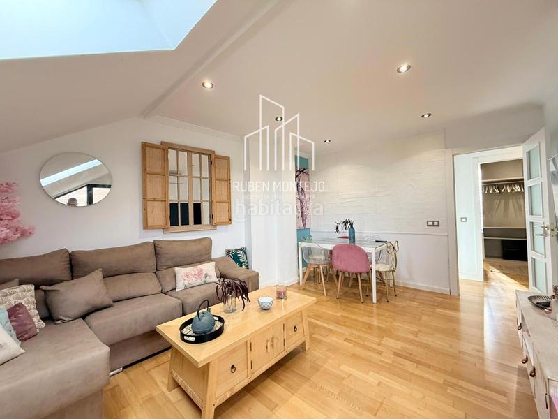 Foto 7c980a8d-5dbd-4ca1-81dc-d64be3378722. Rent penthouse with heating in Pizarrales Salamanca