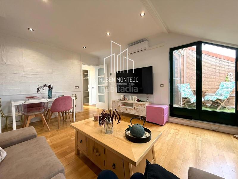 Foto 8cfc379a-bf8b-4502-bf8a-e2144c04cce2. Rent penthouse with heating in Pizarrales Salamanca