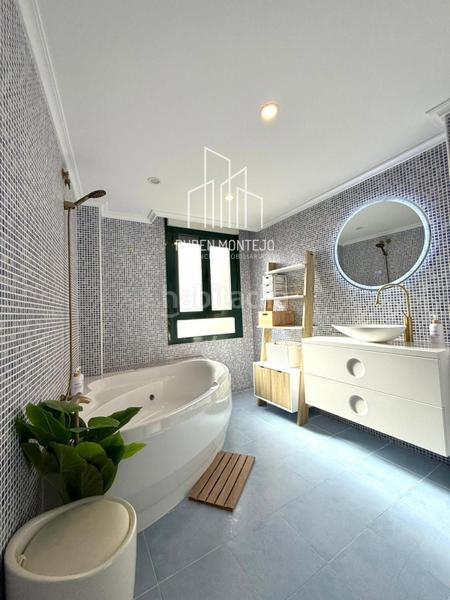 Foto db71654f-3088-405b-8161-27b880f72894. Rent penthouse with heating in Pizarrales Salamanca