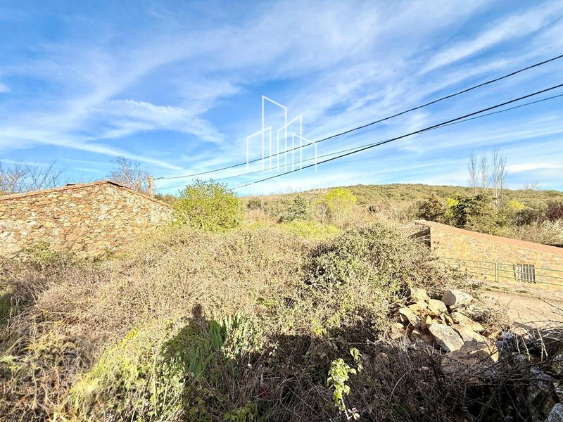 Foto ca28d2e6-7a16-4b52-9318-f46ffbea9173. Casa a Membribe de la Sierra