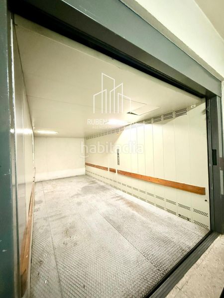 Foto 61117046-392c-41b0-9fc0-02c73de43090. Aparcament cotxe a Centro Salamanca