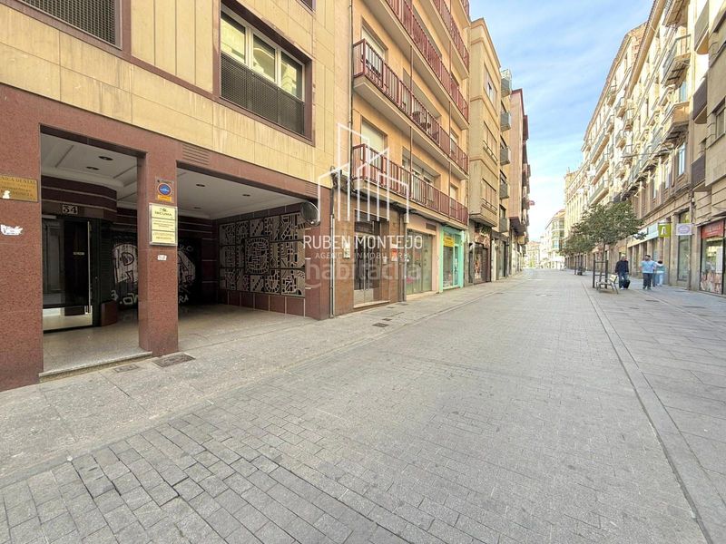 Foto fd791579-6b80-4341-acfe-cf8265a7a699. Aparcament cotxe a Centro Salamanca