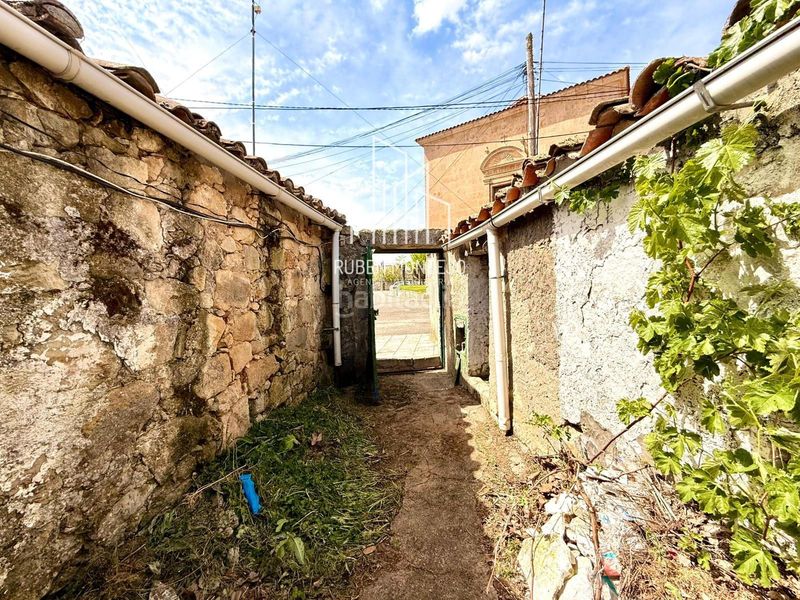 Foto 7fda0ce2-8776-4bb4-b85d-69932db74833. Casa a Zarapicos