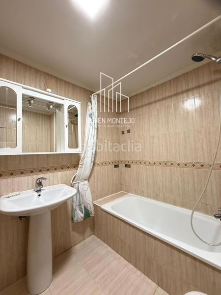 Foto aba53c2a-5f91-42a4-97e5-90ffa3526826. Pis amb calefacció aparcament a Barrio Blanco Salamanca