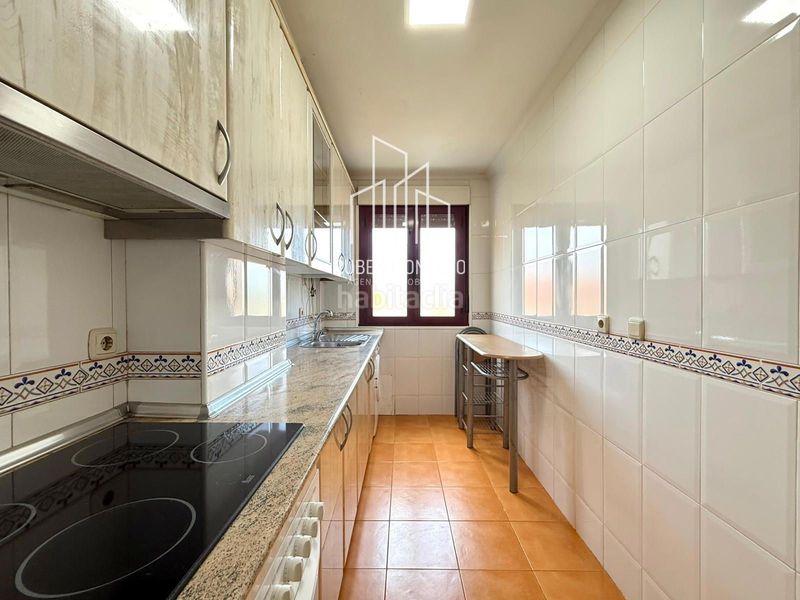 Foto ccf7add1-bebb-417c-a434-5be8d80f524a. Pis amb calefacció aparcament a Barrio Blanco Salamanca