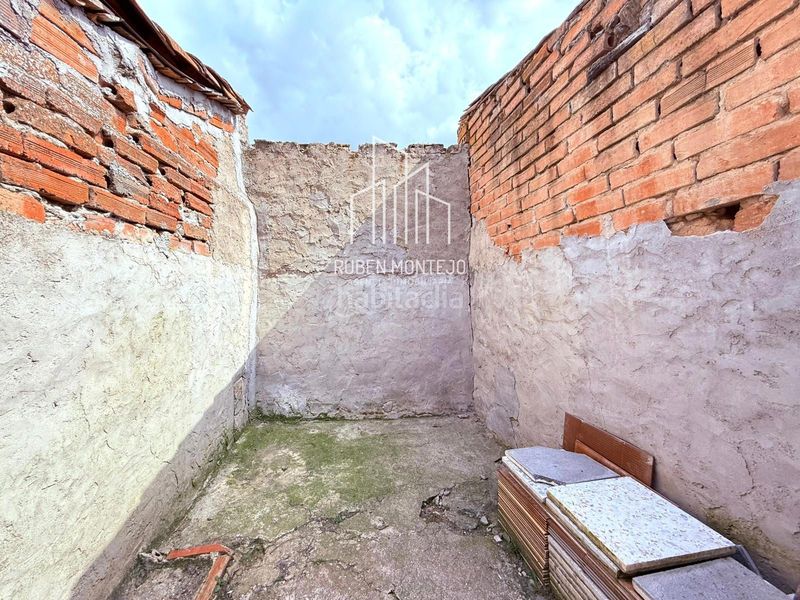 Foto 426db9e1-972e-46ae-aed3-2fc2fc9ba8c7. Casa amb calefacció aparcament a Gomecello