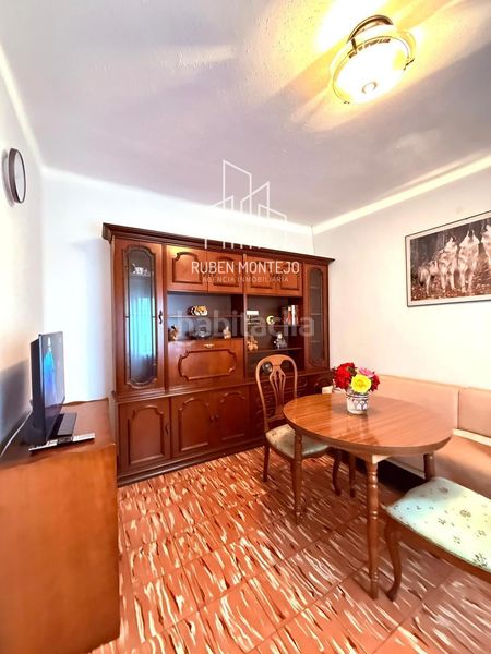 Foto 44616b16-4c15-45d1-8b5d-48f118505138. Casa amb calefacció aparcament a Gomecello