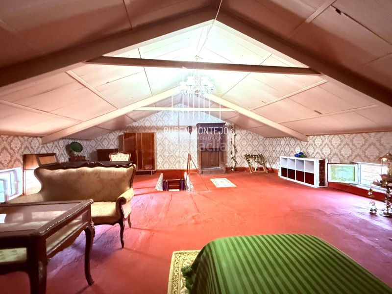 Foto 4a40a6ca-d8d0-47b1-ac59-3db5ae209277. Casa amb calefacció aparcament a Gomecello