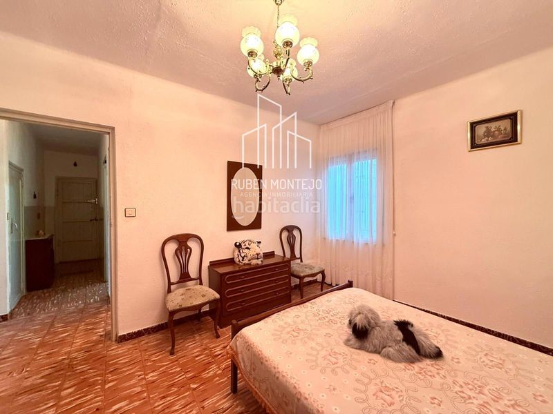Foto ae9b1989-259b-492e-a865-423b0200c25b. Casa amb calefacció aparcament a Gomecello