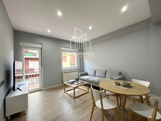 Location Appartement  Dorado montero. Reformado con mobiliario a estrenar junto avda portugal y barrio