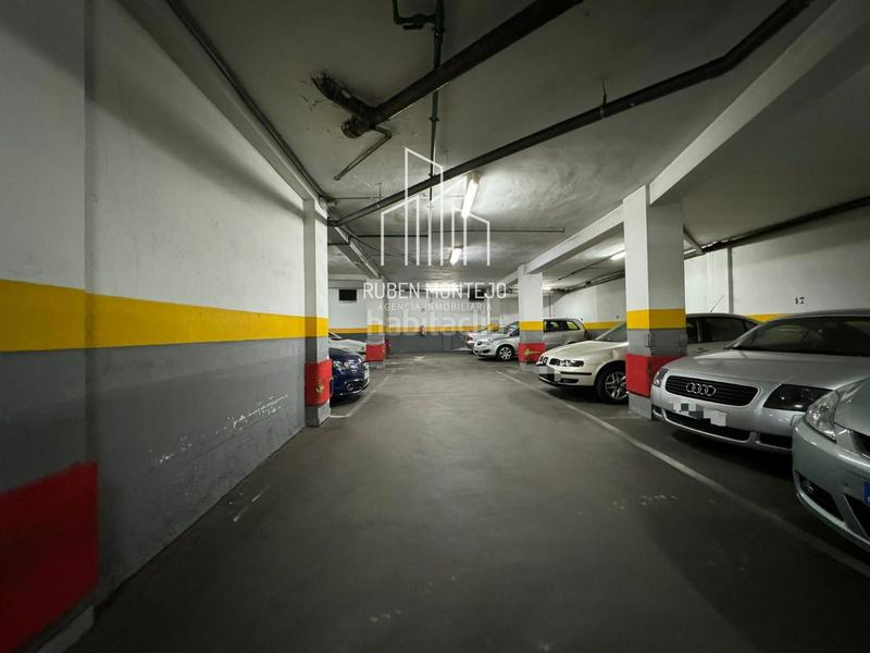 Foto f3bd757a-9a6a-4e45-93ad-859b221ee83d. Location parking voiture dans Centro Salamanca