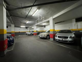 Car parking in Peña Primera