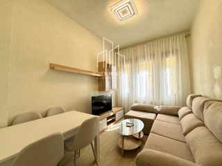 Rent Flat  San vicente. Amplia vivienda con 4d con 2bñ en paseo de san vicente a estrena