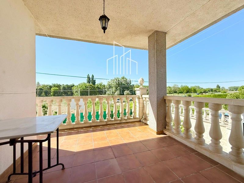 Foto 025001c3-9285-4f41-b12d-f30c27266687. Casa adossada amb calefacció aparcament a Cabrerizos