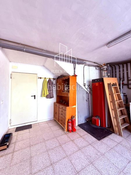 Foto 104b74ca-5745-49e1-a3df-c095ff650e79. Casa adossada amb calefacció aparcament a Cabrerizos