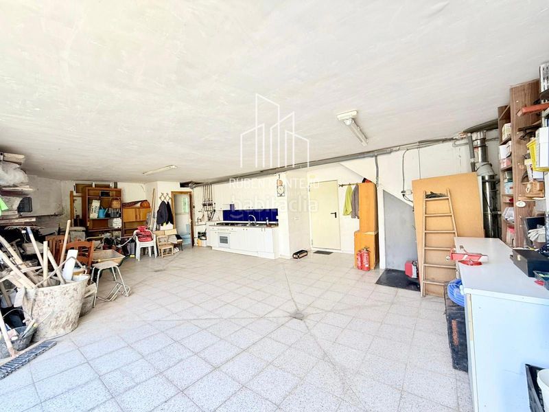 Foto 56a4ce0b-5d12-401d-ad04-6630181ac61d. Casa adossada amb calefacció aparcament a Cabrerizos