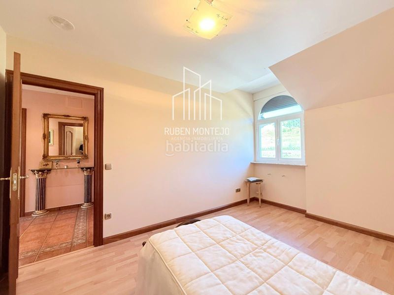 Foto 59dd805c-0c20-4d16-b058-6a5e2e7e28b4. Casa adossada amb calefacció aparcament a Cabrerizos