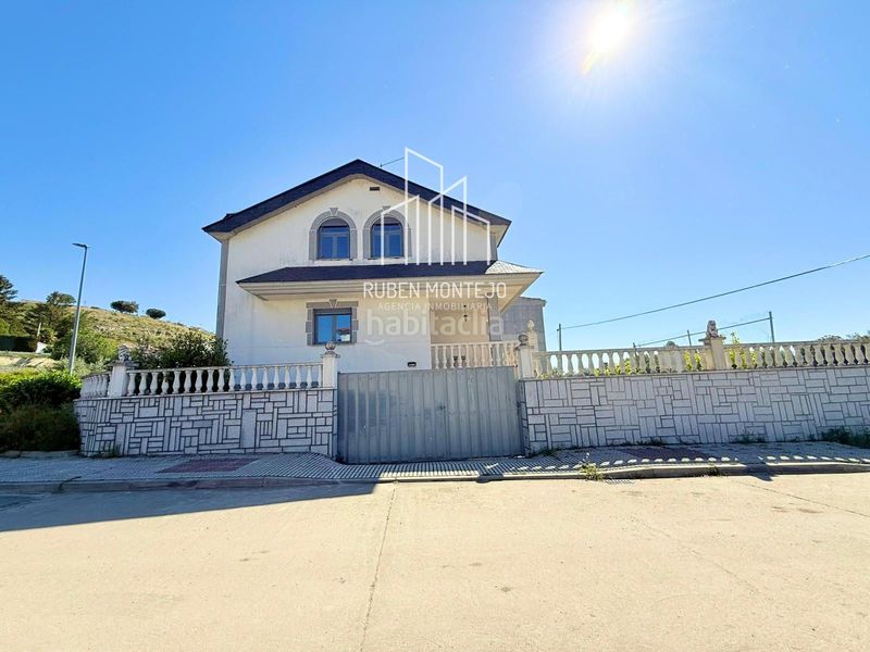 Foto 68ba801c-00dc-49ae-af0f-0315d2e3597d. Casa adossada amb calefacció aparcament a Cabrerizos
