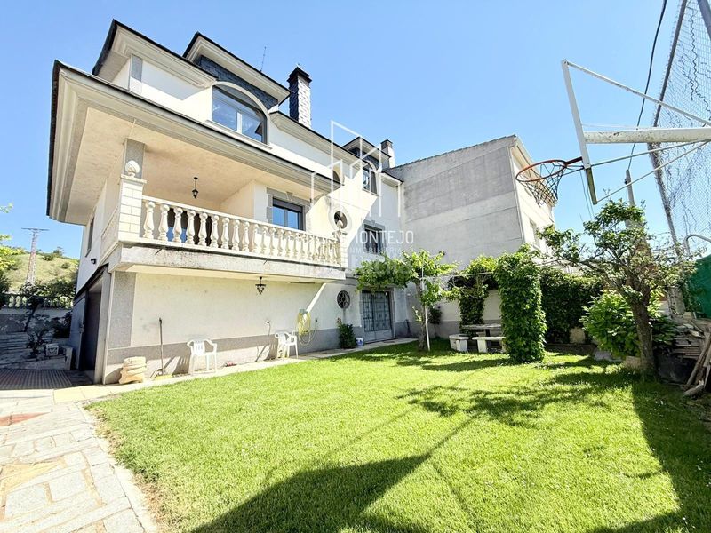 Foto 76dfbced-59a0-49b5-86c5-cc9d2acd0e50. Casa adossada amb calefacció aparcament a Cabrerizos