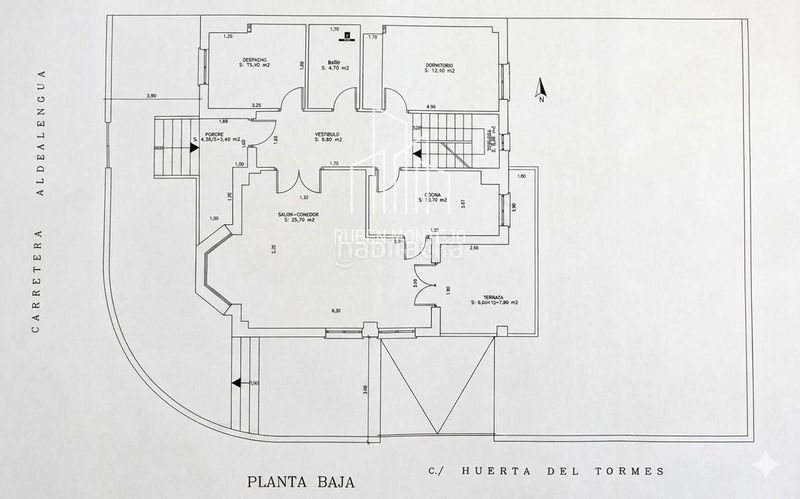 Foto 7a0fbc2a-61a5-49be-9f57-ed931bb54677. Casa adossada amb calefacció aparcament a Cabrerizos