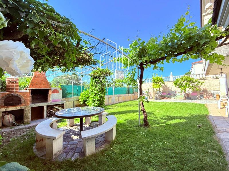 Foto a1b122b0-e557-4820-a183-c9f109f437e8. Casa adossada amb calefacció aparcament a Cabrerizos