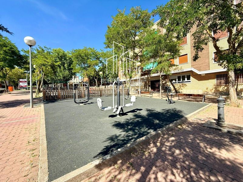 Foto 2bce7b80-54ca-4132-8137-1a190045101b. Apartament amb calefacció a Pizarrales Salamanca