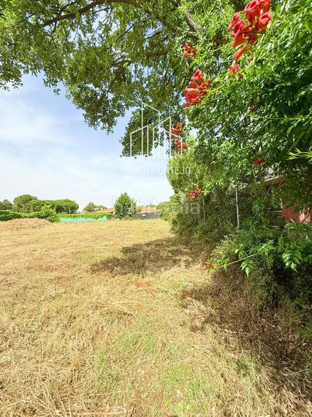 Foto e7edcfeb-f797-4603-bf35-a69b7505b7d0. Residential plot in Villamayor