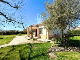Casa  Sector ui 1d. Vivienda rústica con parcela de 1000m2