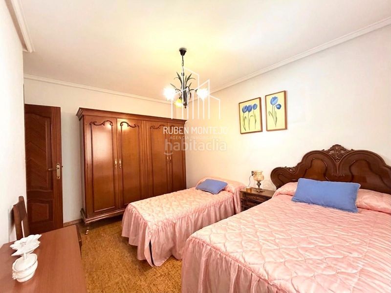Foto c5ec1f2b-f2be-4245-990b-e05e596b13eb. Pis amb calefacció a San Bernardo Salamanca