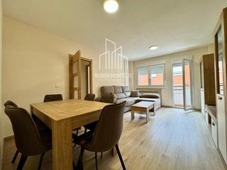 Rent Flat  Volta. Reformado de lujo para estudiantes junto av. de villamayor